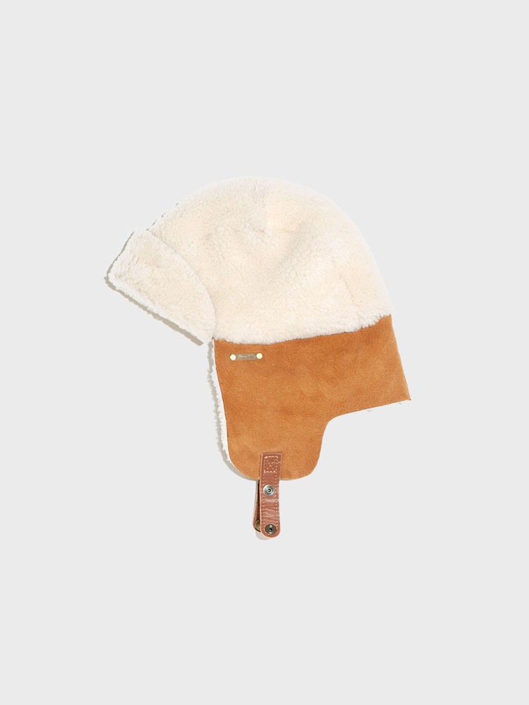 Suki Shearling Sheepskin Trapper Hat [Brandy Cream]